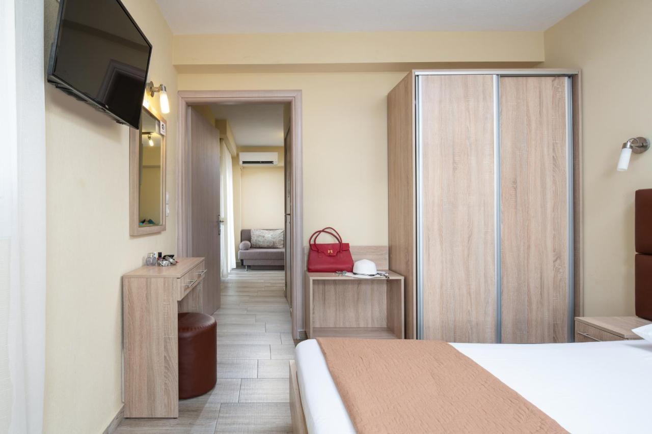 Ioranna Aparthotel Sarti Bagian luar foto